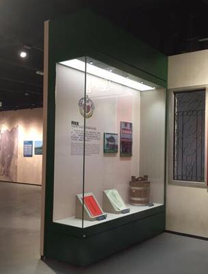 沿墻通柜 杭州博物館藝術品代理的新形態與商業機遇
